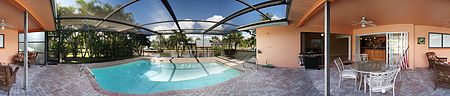 Villa Lorraine - 3/3 Pool Home with Direct Access - completely remodeled