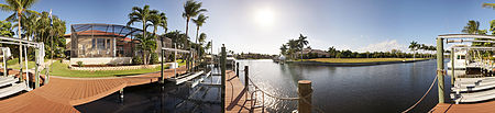 Immobilien Executive home in the Exclusive Yachting Community w/deep water access in Cape Coral