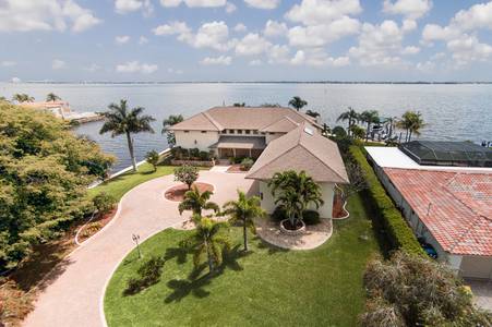 Slideshow of vacation rental property The “BEST OF THE BEST” of luxury waterfront location! in Cape Coral