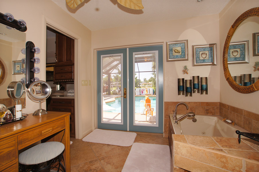 Slideshow of vacation rental property  in St. James City